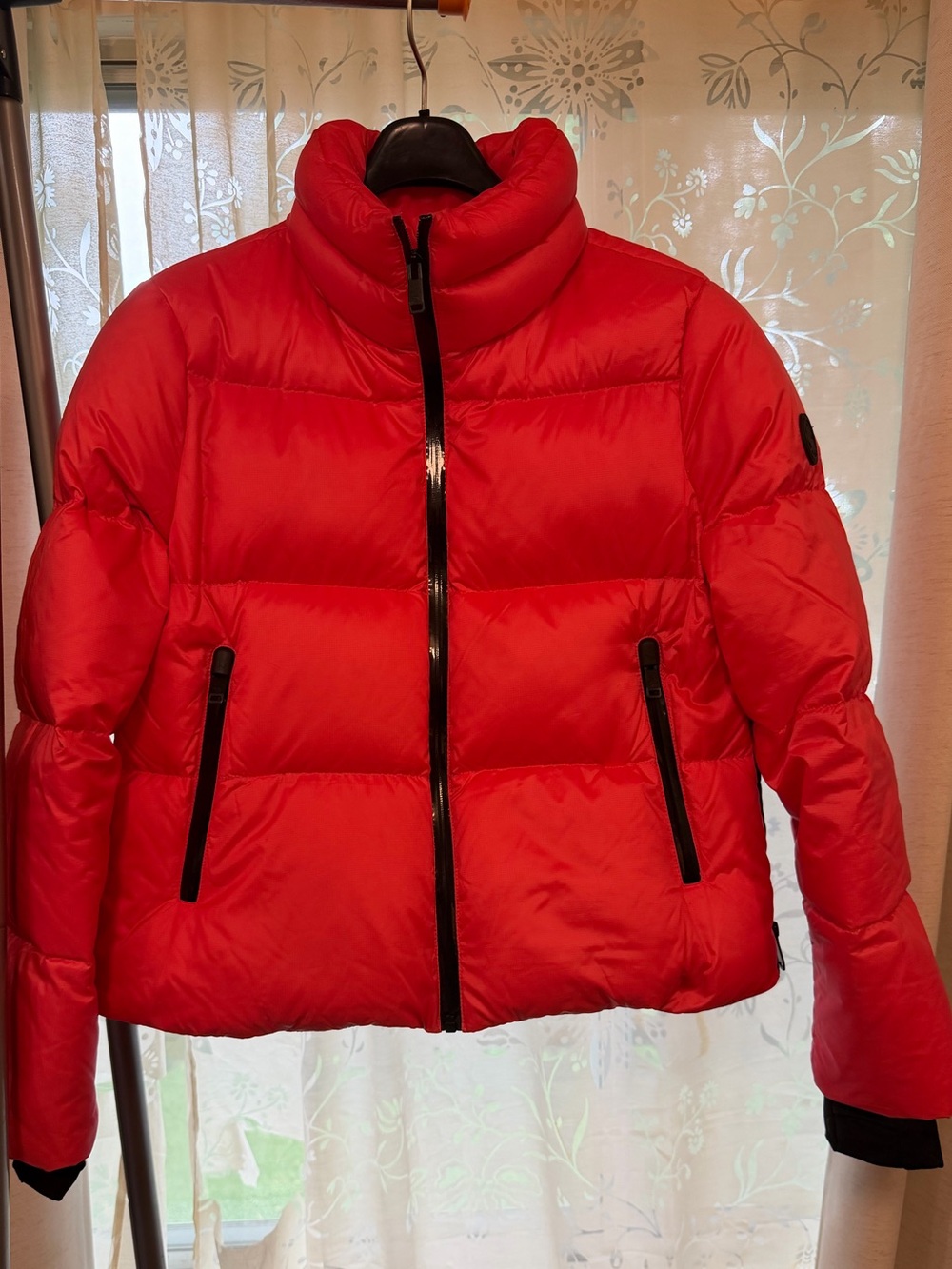 Pink Cropped Puffer Jacket - Women
